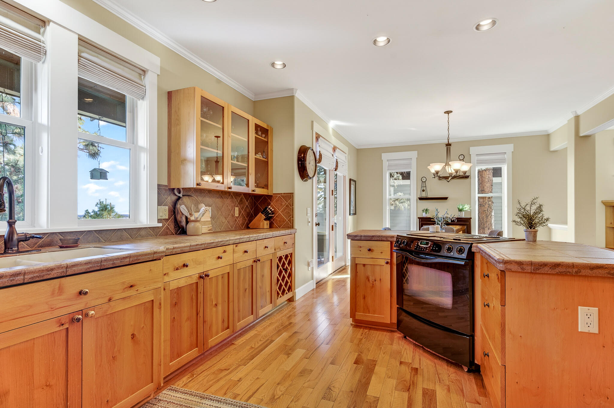 3251 NW Fairway Heights Drive