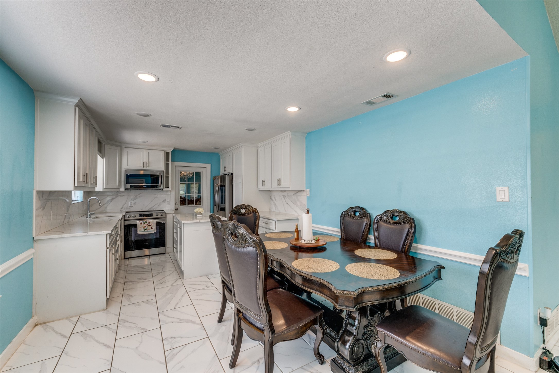 4108 Sunday Hill Drive