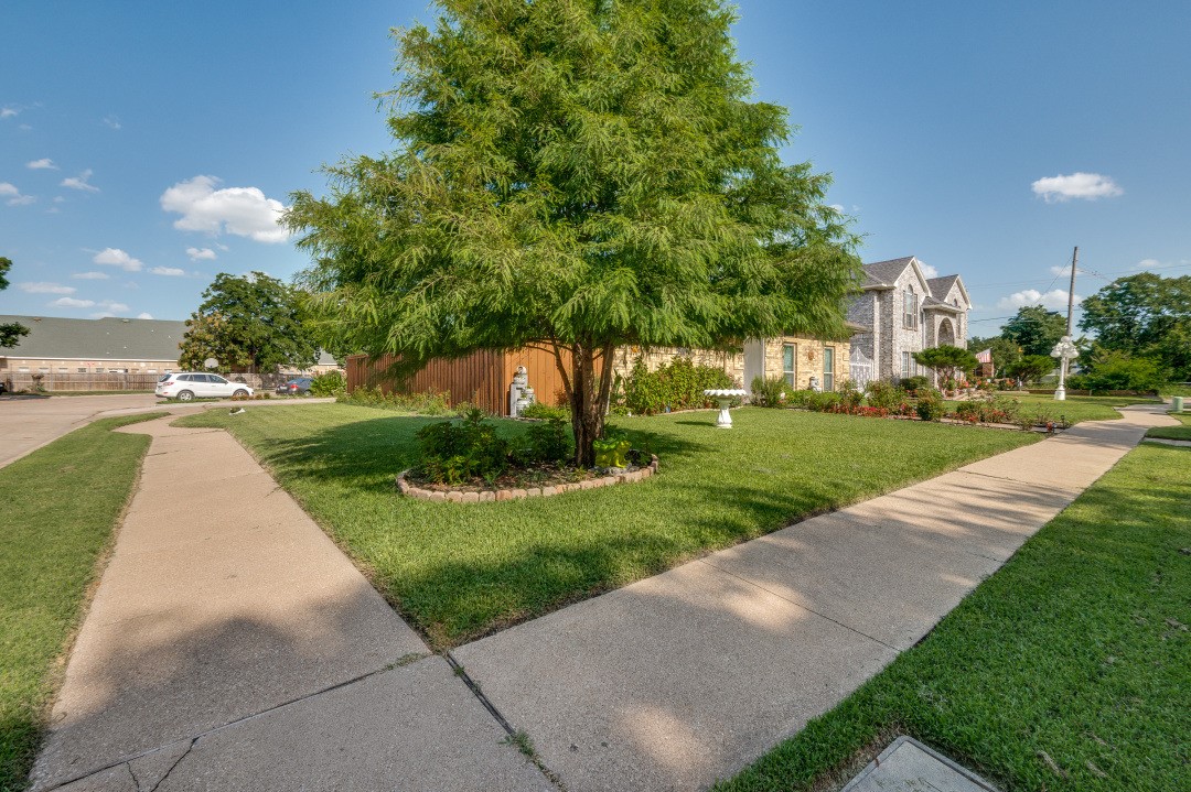 1110 Capitol Court
