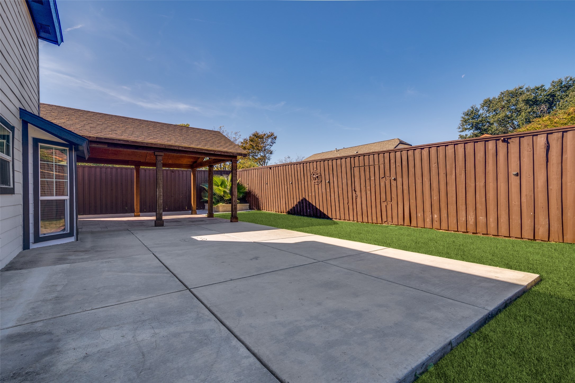 2809 Miller Place