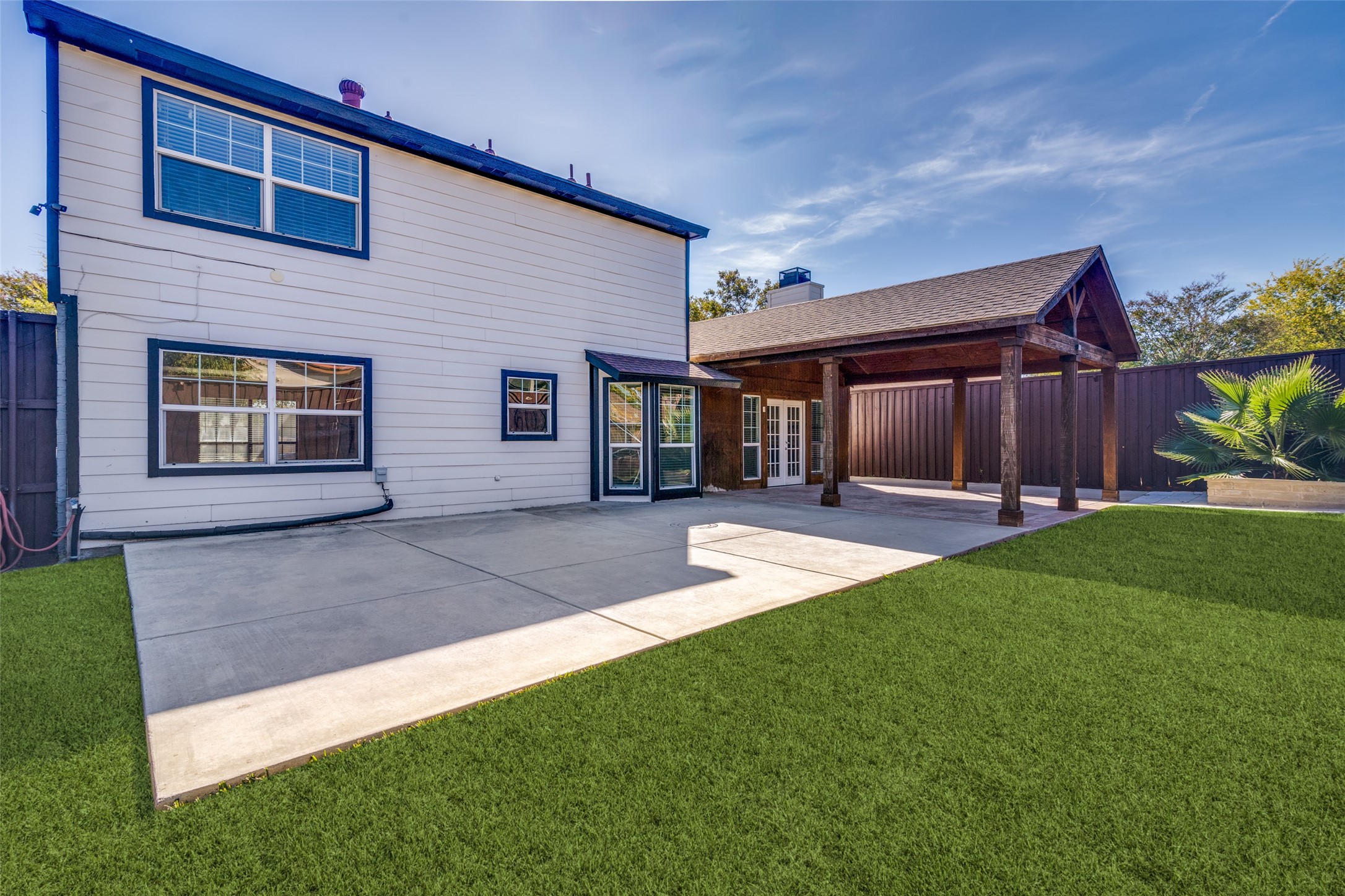2809 Miller Place