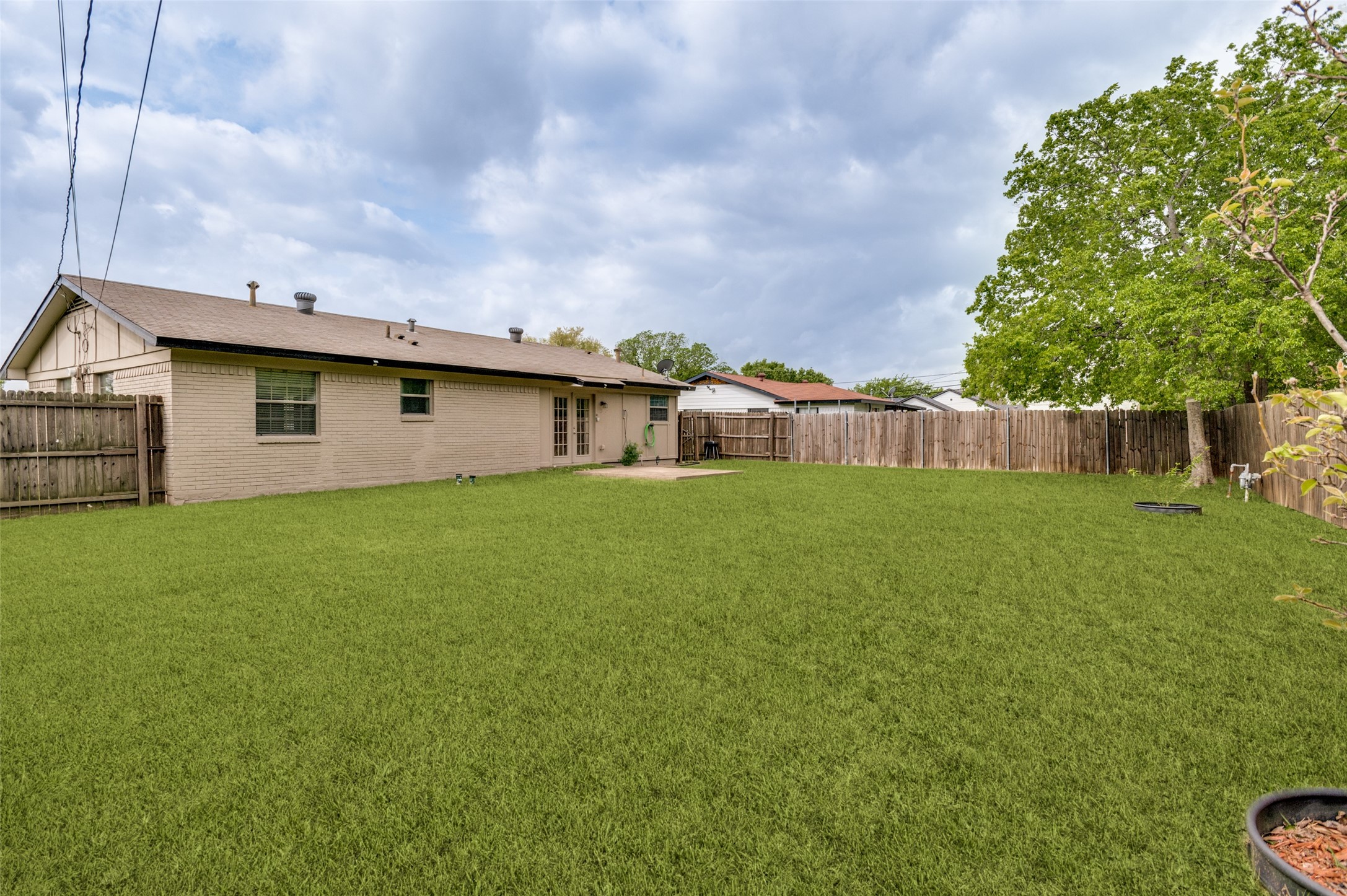 2911 Old North Road