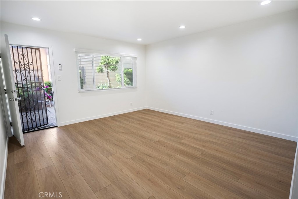 420 N Market Street 9