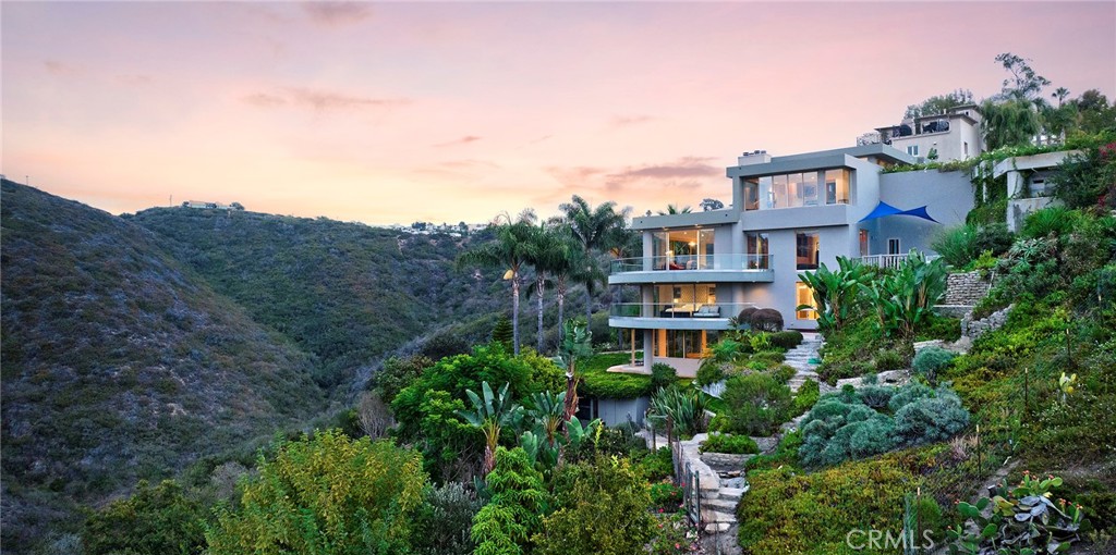 1388 La Mirada Street