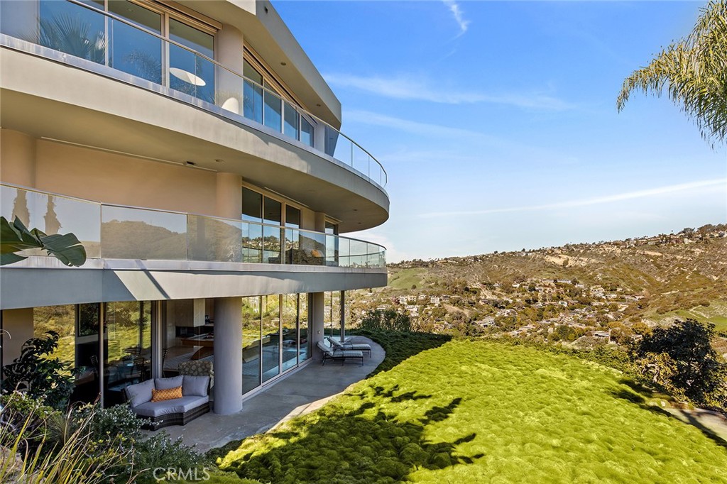 1388 La Mirada Street