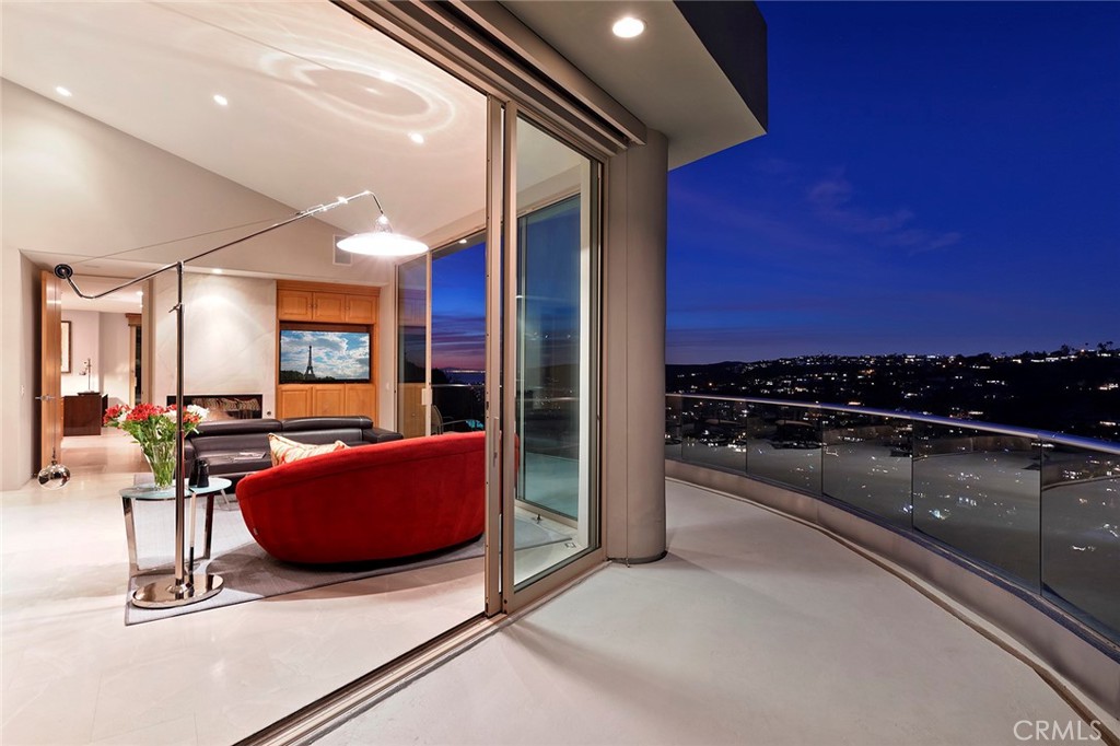 1388 La Mirada Street