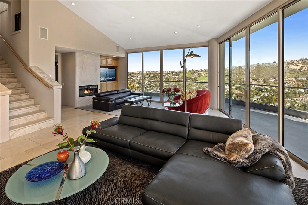 1388 La Mirada Street