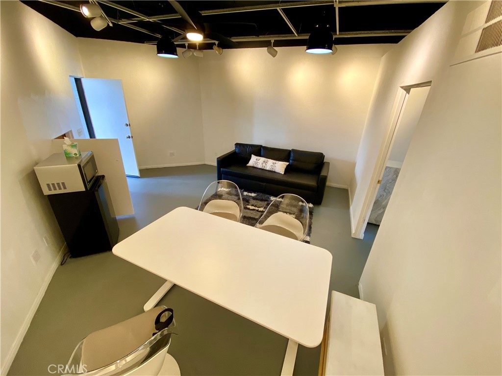 1590 S Coast Unit: 105