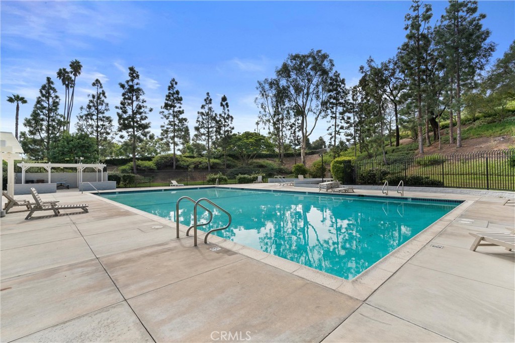 33092 Halfmoon Court