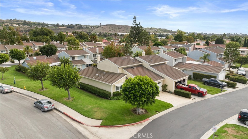 33092 Halfmoon Court