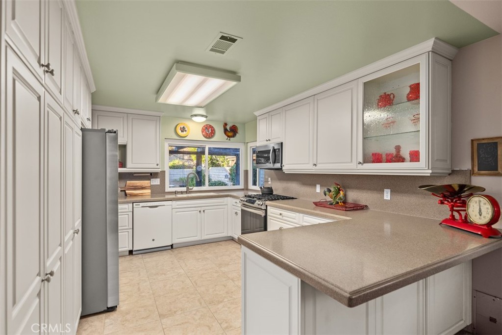 26561 La Quilla Lane