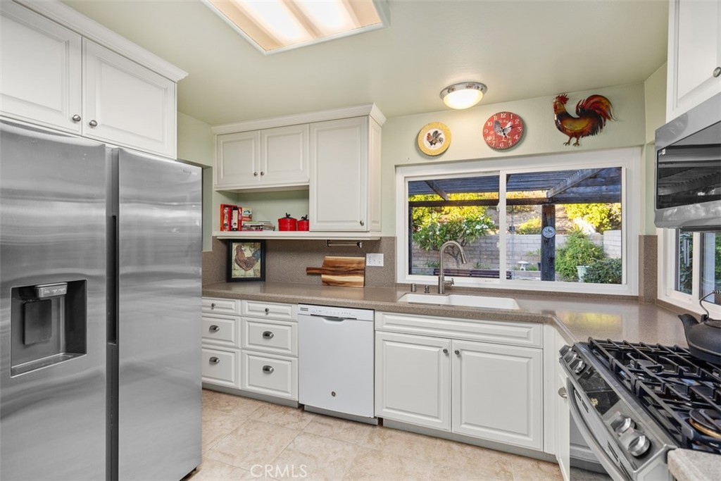 26561 La Quilla Lane