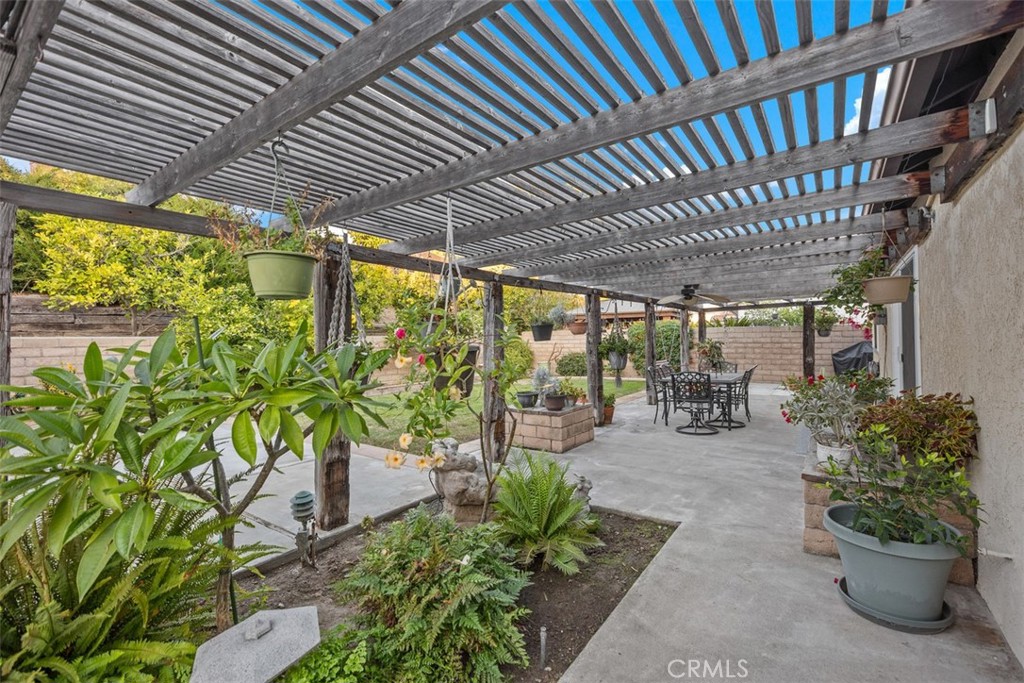 26561 La Quilla Lane