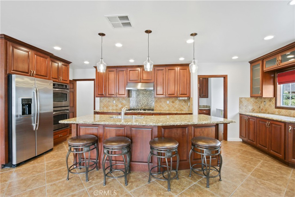 3643 Iroquois Avenue