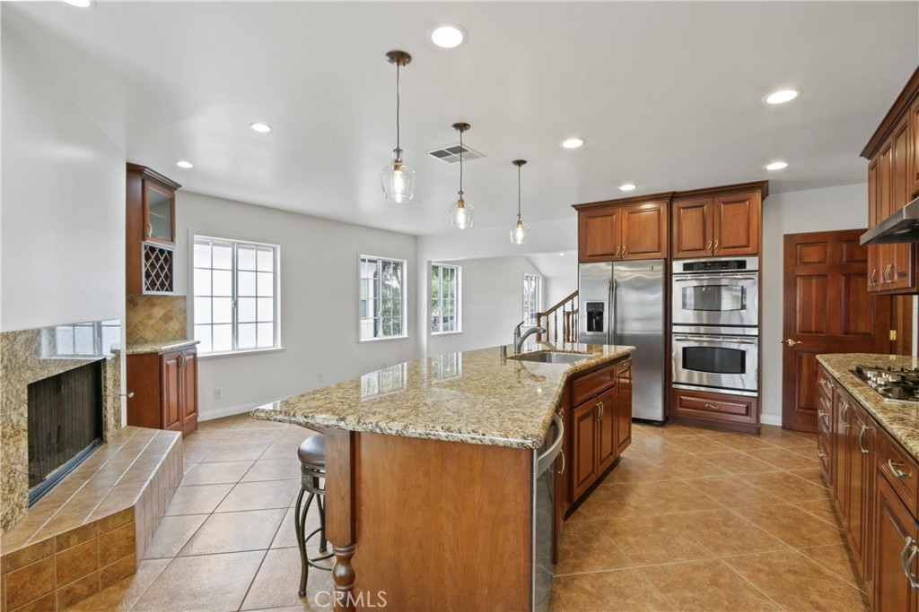 3643 Iroquois Avenue