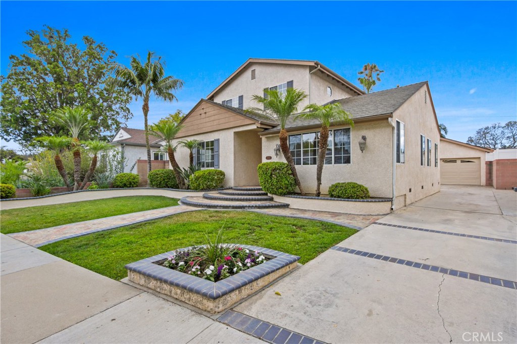 3643 Iroquois Avenue