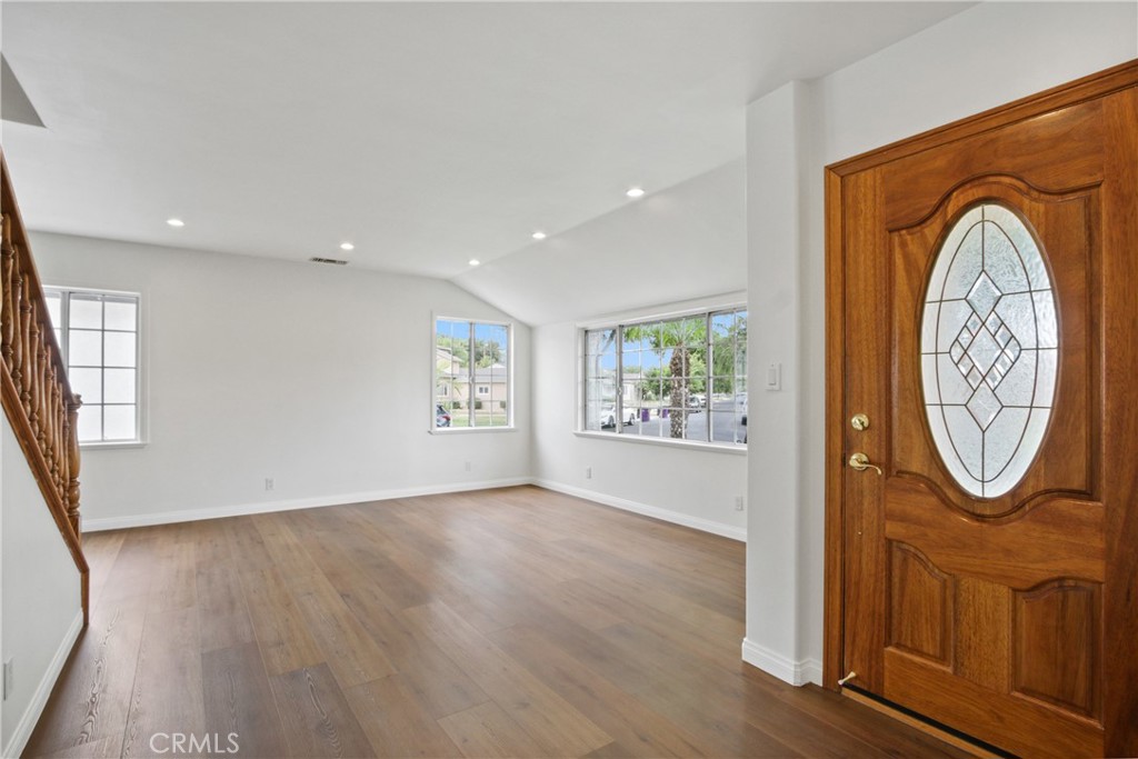 3643 Iroquois Avenue