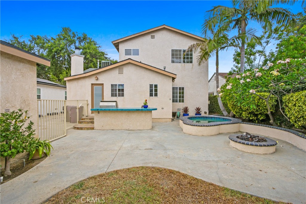 3643 Iroquois Avenue