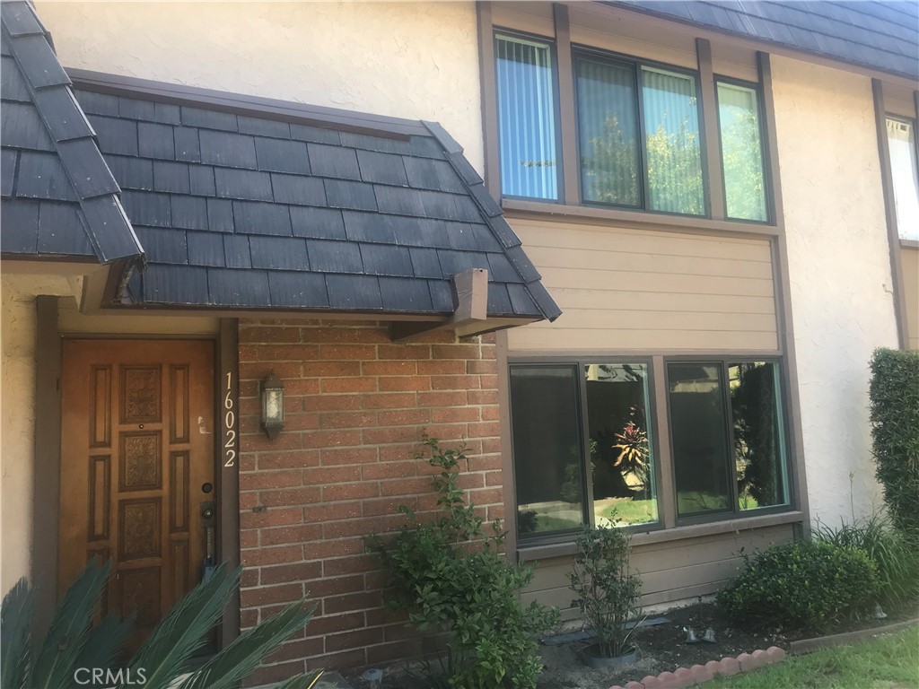 16022 Clearbrook Lane