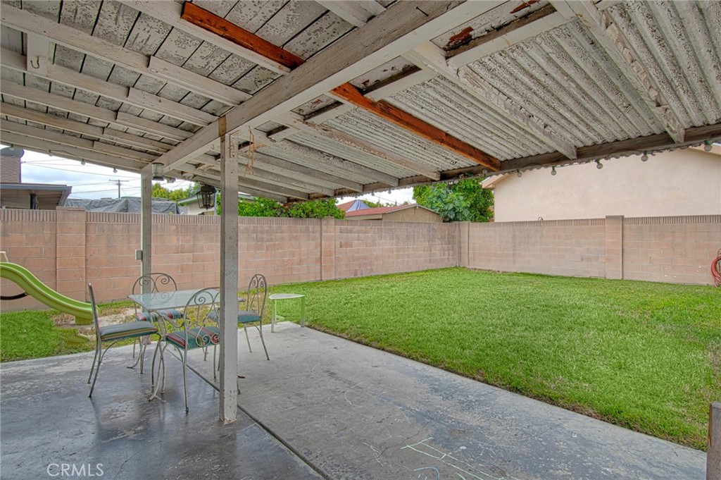 15503 Leibacher Avenue