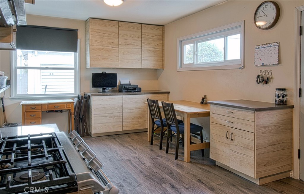 15503 Leibacher Avenue