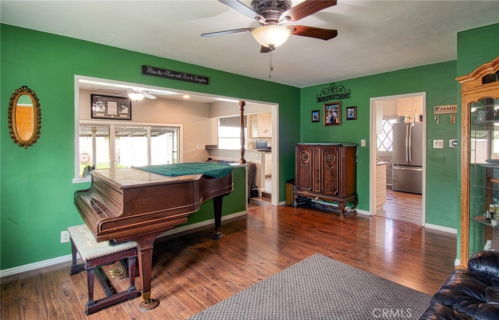 15503 Leibacher Avenue