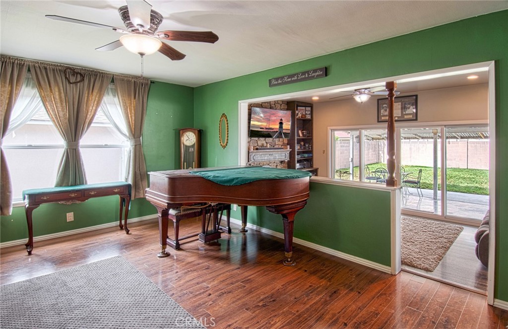 15503 Leibacher Avenue