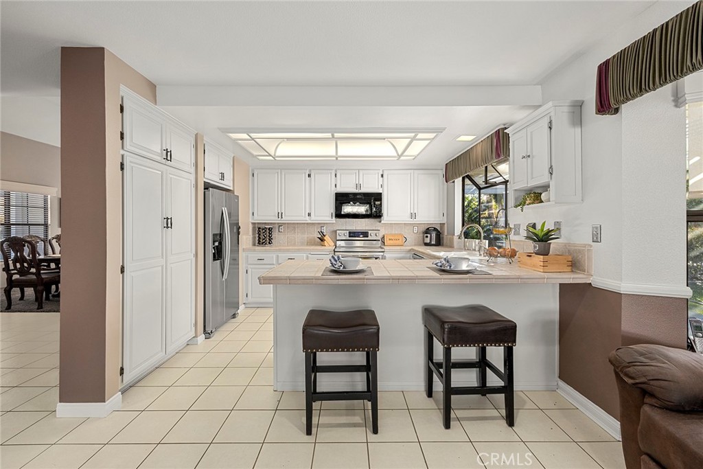 4431 Avenida De Las Estrell