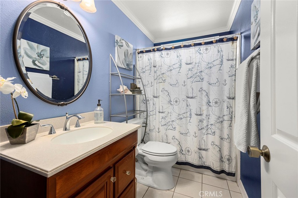 4431 Avenida De Las Estrell