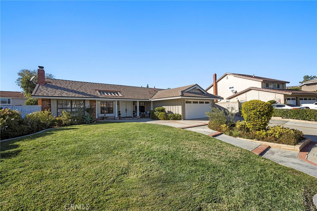 4431 Avenida De Las Estrell