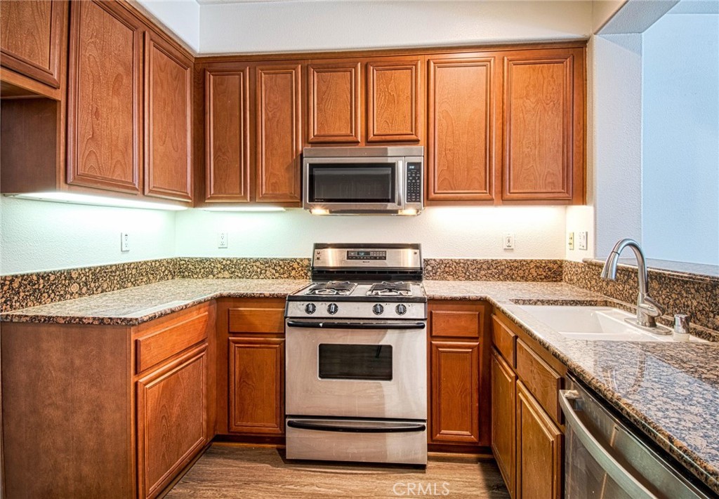 149 Sklar Street Unit: 46