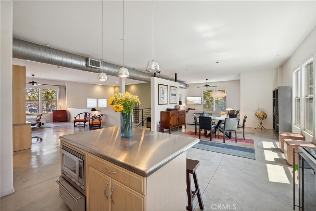 202 N Spurgeon Street