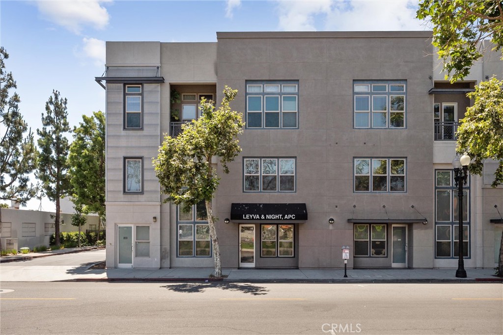 202 N Spurgeon Street