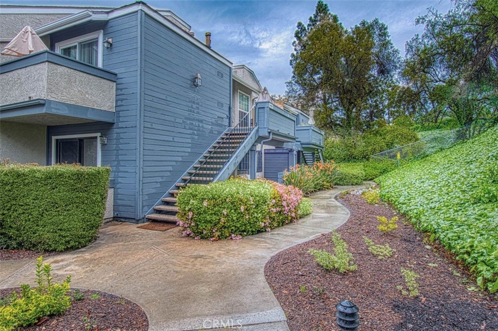 24407 Avenida De Los Ninos 61