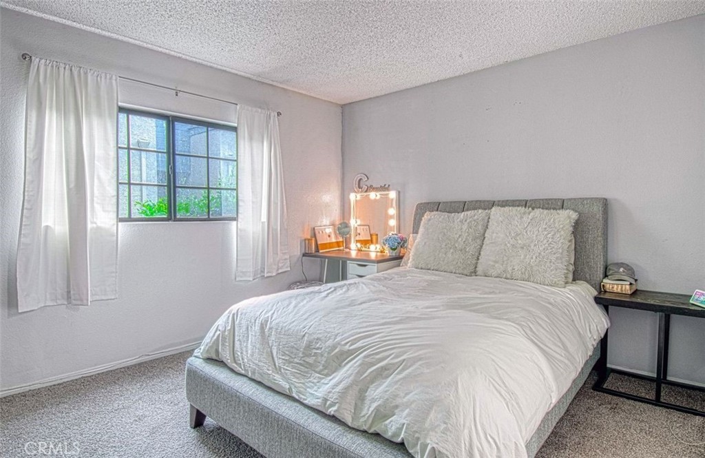 24407 Avenida De Los Ninos 61