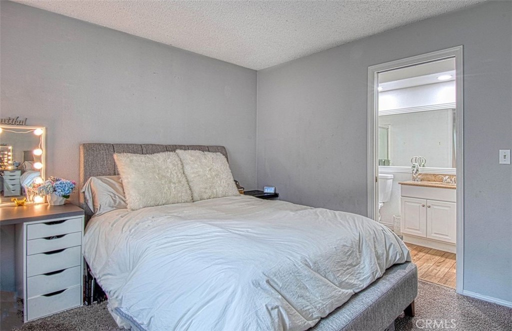 24407 Avenida De Los Ninos 61