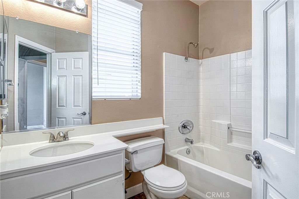 1066 S Positano Avenue 105