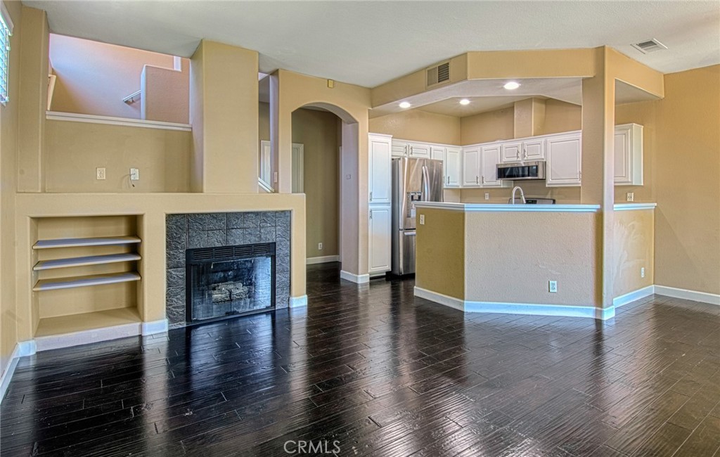 1066 S Positano Avenue 105