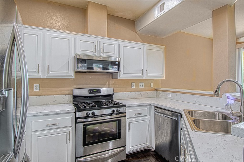 1066 S Positano Avenue 105