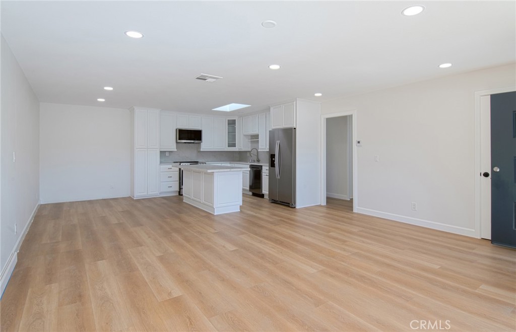 23398 Via San Miguel