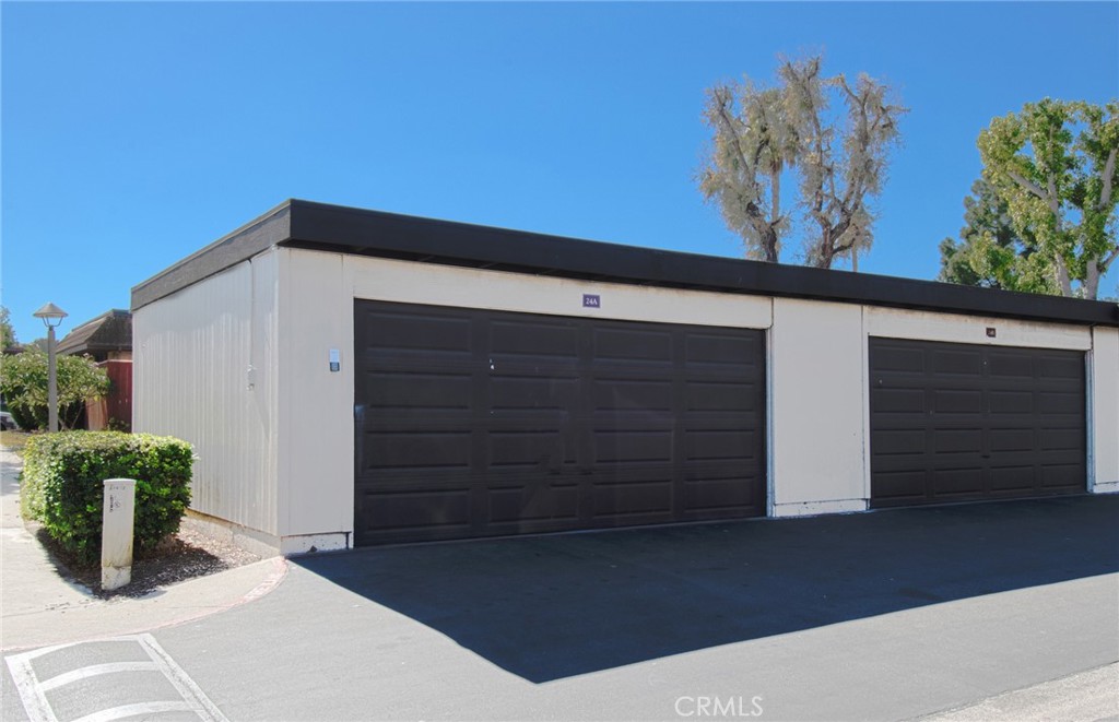 23398 Via San Miguel