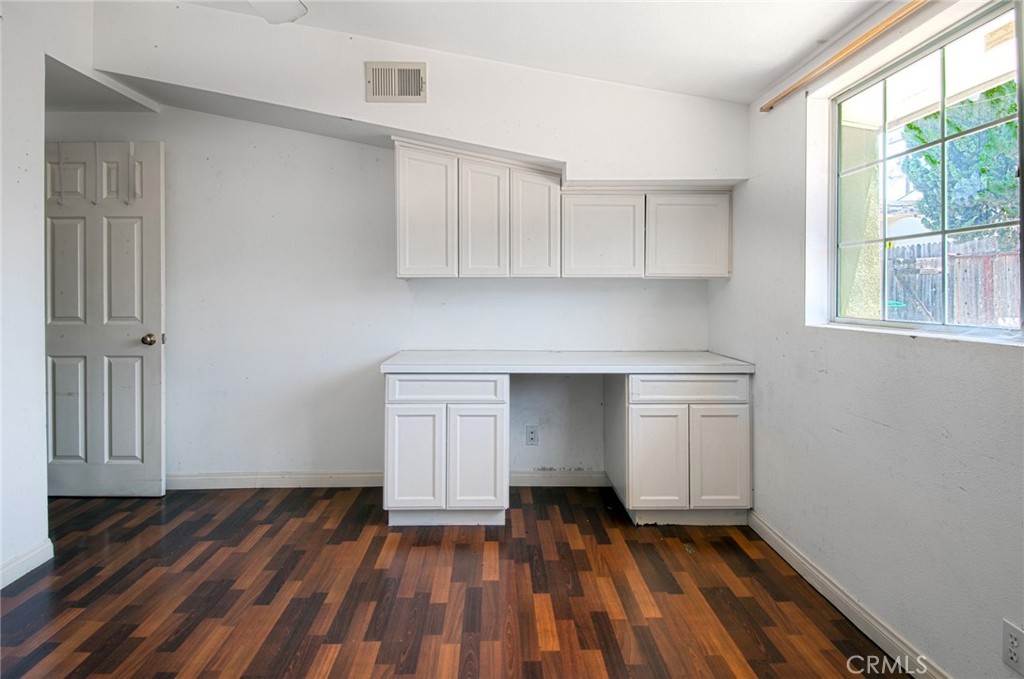 267 E 16th Street
