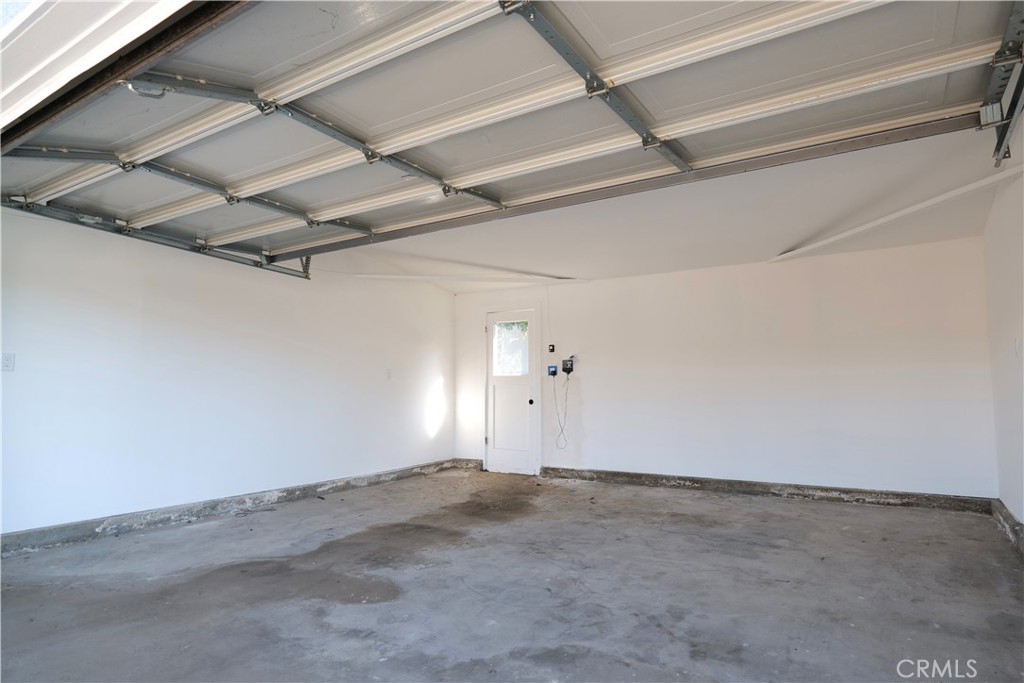 853 N Jasmine