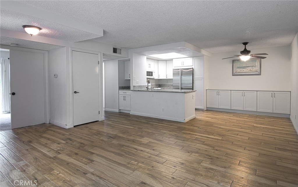 24407 Avenida De Los Ninos 61