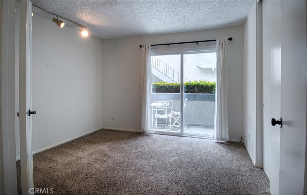 24407 Avenida De Los Ninos 61