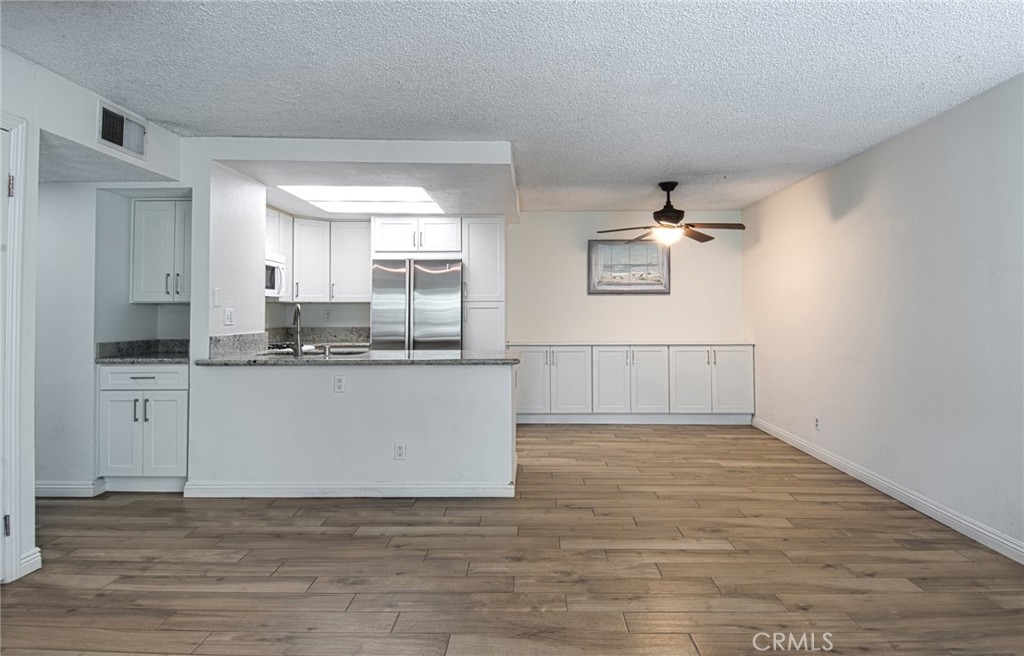 24407 Avenida De Los Ninos 61