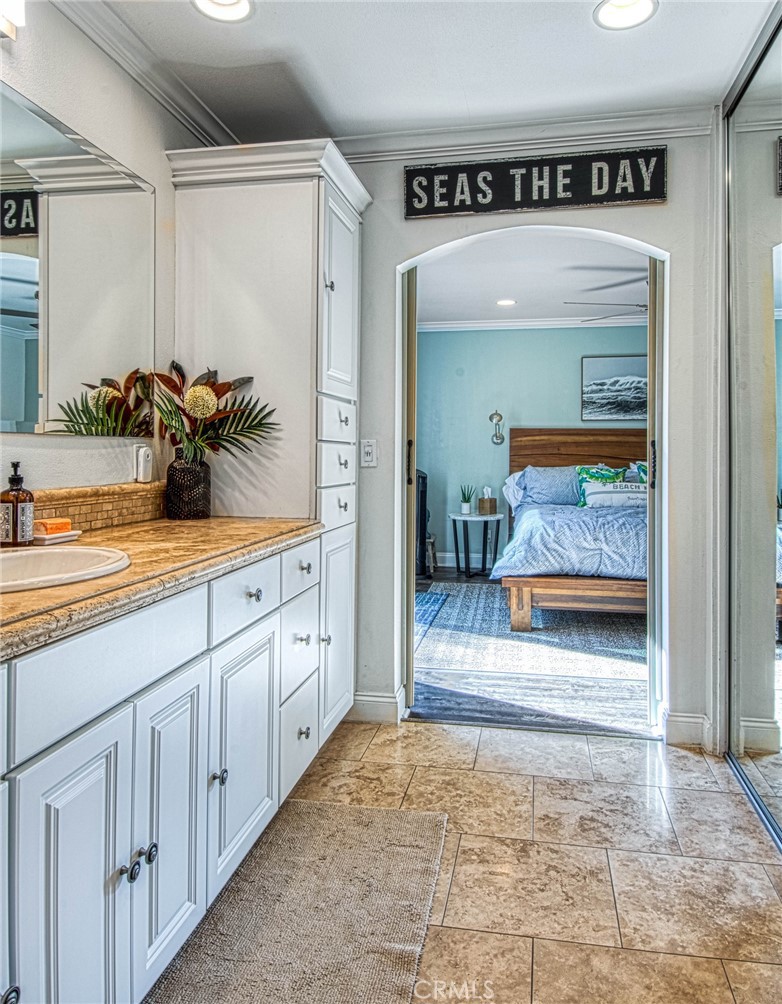 23842 Salvador Bay