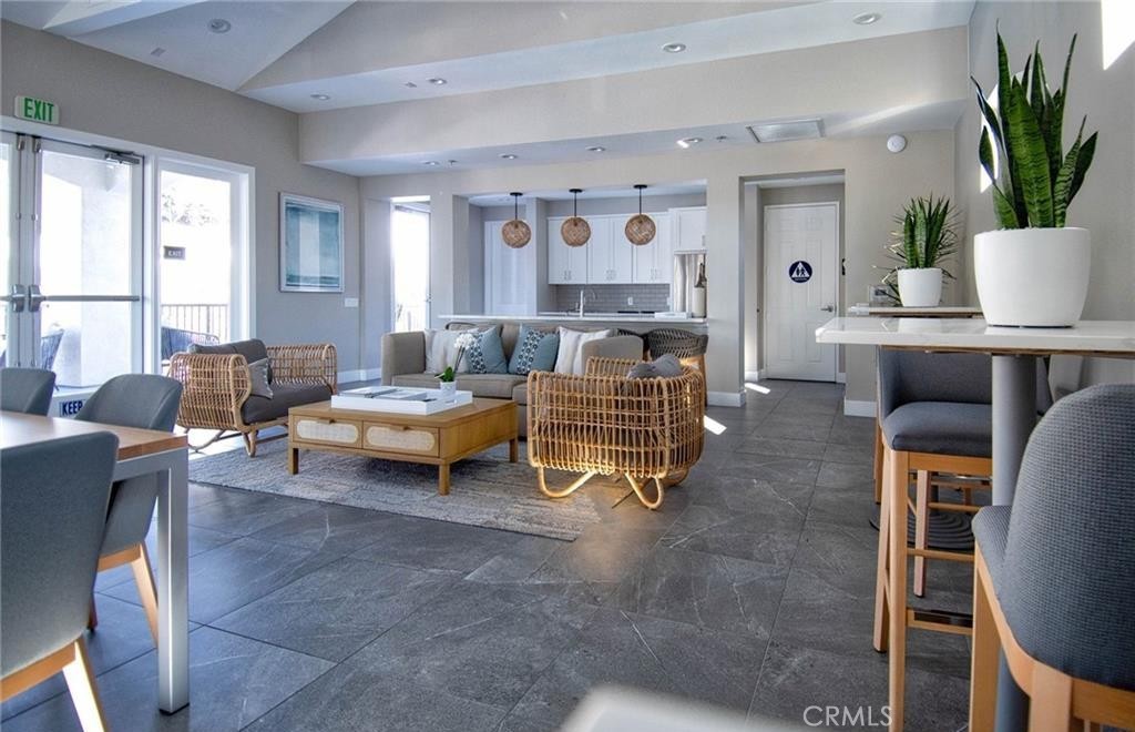 277 Chaumont Circle