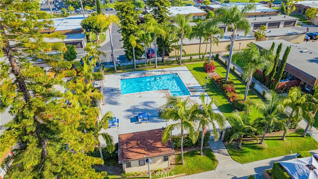 23398 Via San Miguel