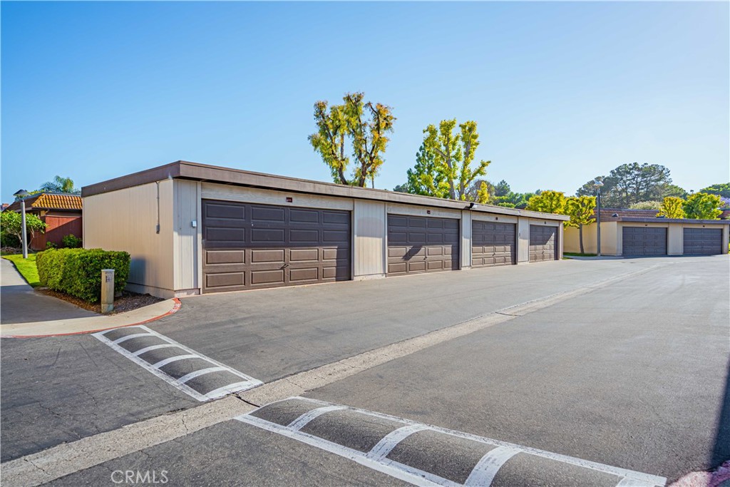 23398 Via San Miguel